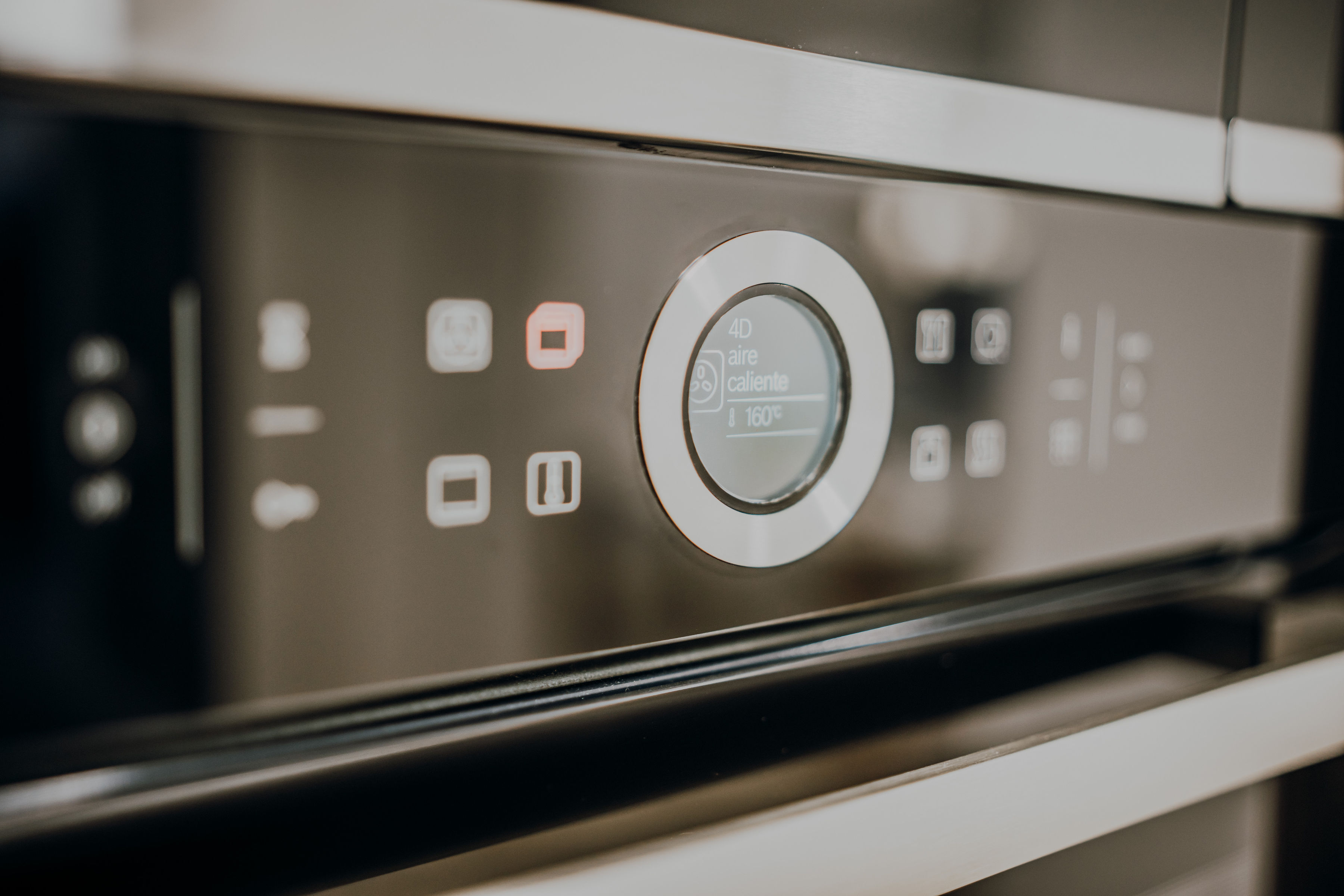 Horno Bosch con panel de control